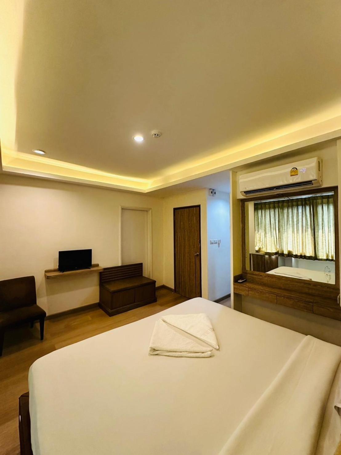 Royal Garden Home Hotel Μπανγκόκ Εξωτερικό φωτογραφία