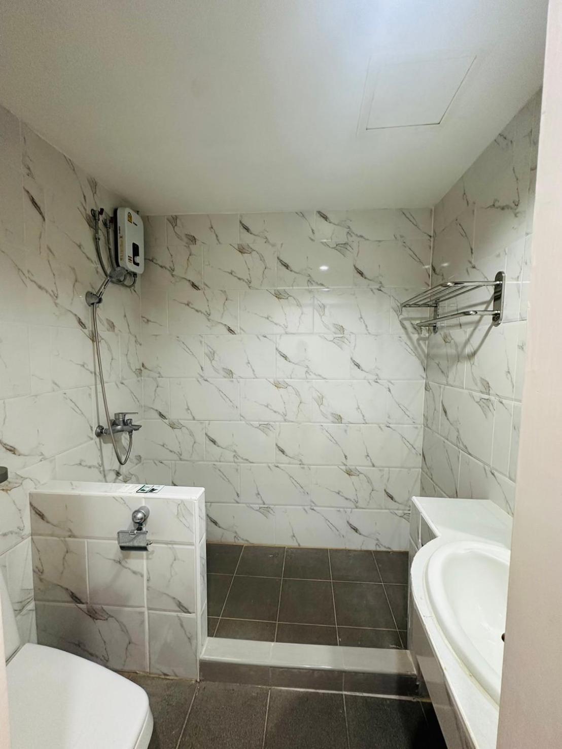 Royal Garden Home Hotel Μπανγκόκ Εξωτερικό φωτογραφία