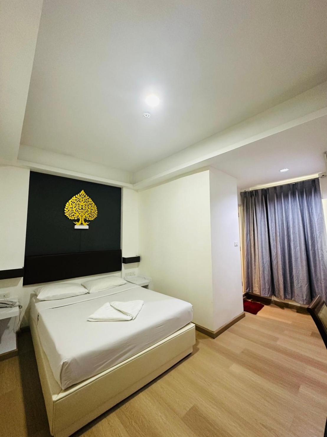 Royal Garden Home Hotel Μπανγκόκ Εξωτερικό φωτογραφία